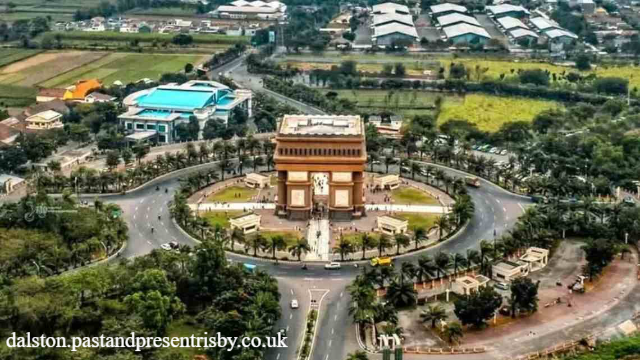 Jelajahi Destinasi Wisata Budaya di Kediri dengan Pemandangan Indah