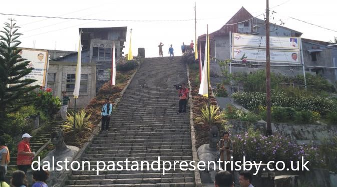 Berwisata ke Pulau Nias