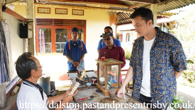 Nicholas Saputra dan Gagasan Wisata Berkelanjutan